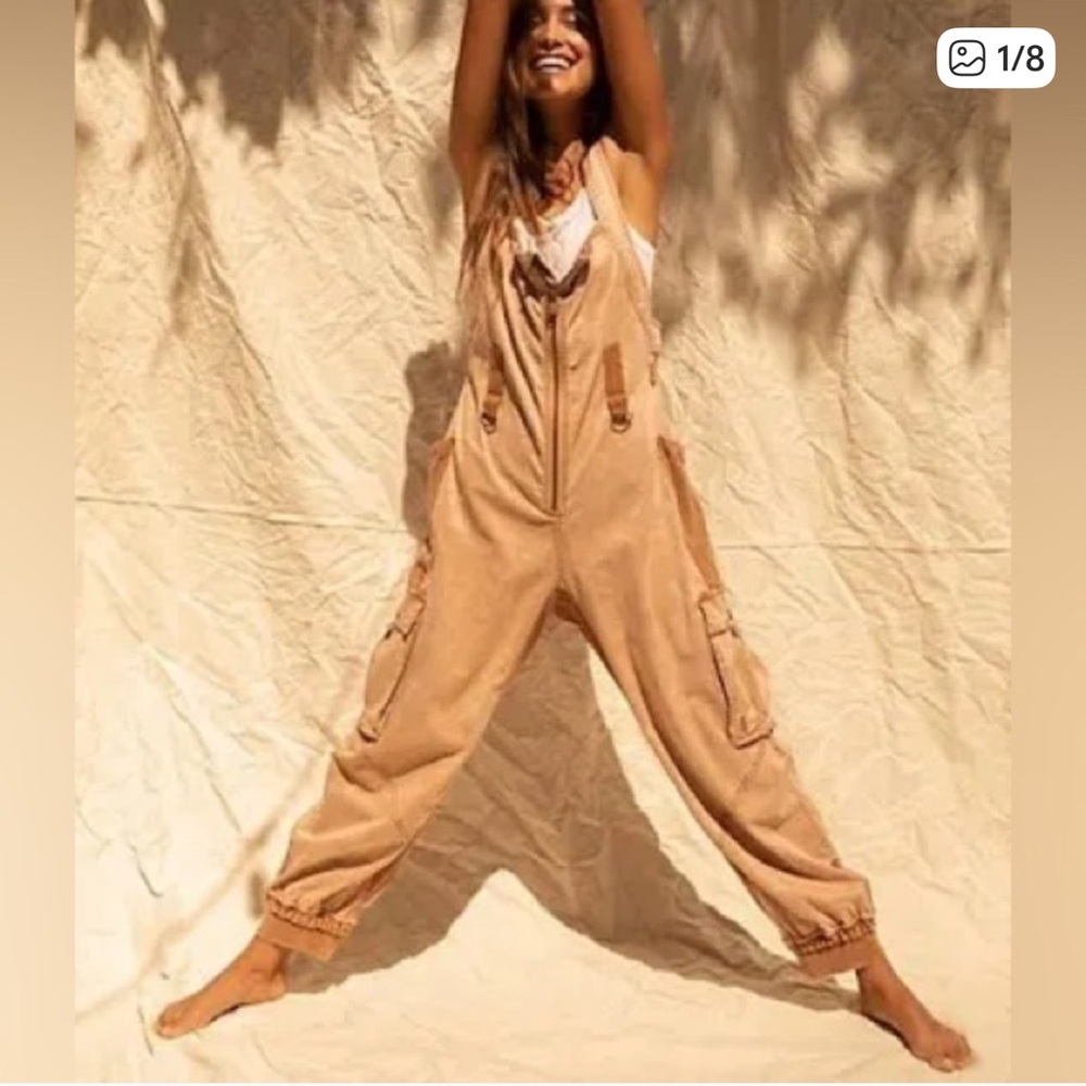 FP Movement Fast Track Jumpsuit. Size Xsmall. Color Sand Shell.